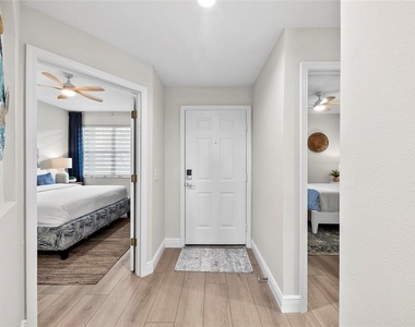 5280 Hyland Hills Avenue - Photo Thumbnail 2