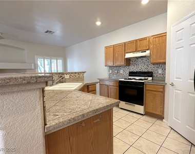 1591 Buffalo Brubaker Lane - Photo Thumbnail 10