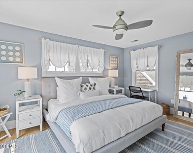 1730 Rue Mirador - Photo Thumbnail 20