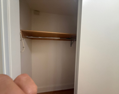420 East 79th Street - Photo Thumbnail 8