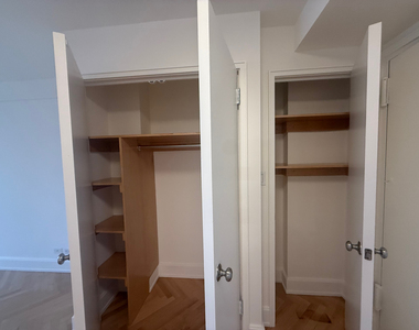420 East 79th Street - Photo Thumbnail 9