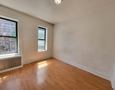 321 East 108th Street - Photo Thumbnail 1