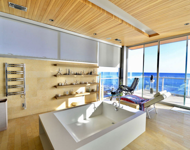 24826 Malibu Road - Photo Thumbnail 27