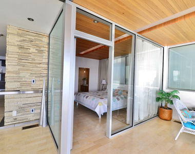 24826 Malibu Road - Photo Thumbnail 35