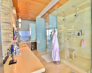 24826 Malibu Road - Photo Thumbnail 16