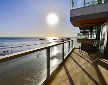 24826 Malibu Road - Photo Thumbnail 37