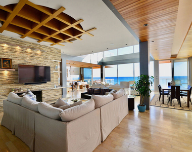 24826 Malibu Road - Photo Thumbnail 1