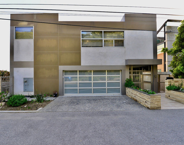 24826 Malibu Road - Photo Thumbnail 5
