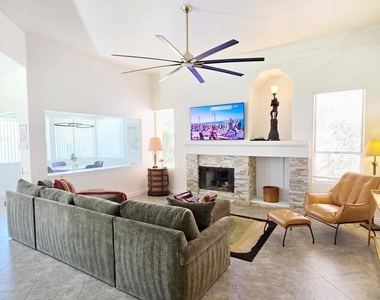 29899 E Trancas Drive - Photo Thumbnail 1