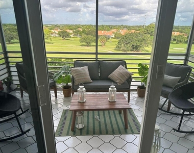 3507 Oaks Way - Photo Thumbnail 21