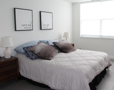 3507 Oaks Way - Photo Thumbnail 13