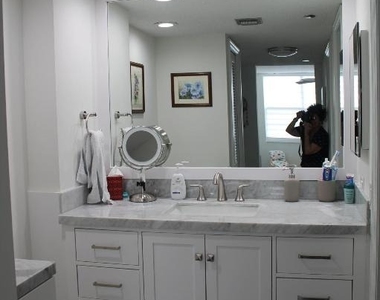3507 Oaks Way - Photo Thumbnail 14