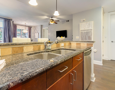 616 N Boylan Avenue - Photo Thumbnail 4