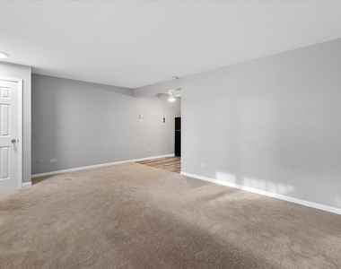 6256 W 64th Place - Photo Thumbnail 13