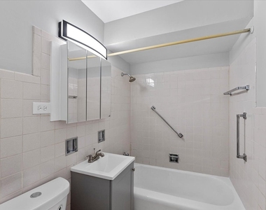 6256 W 64th Place - Photo Thumbnail 16