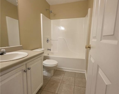 186 S Red Oak Way - Photo Thumbnail 9