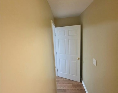 186 S Red Oak Way - Photo Thumbnail 12