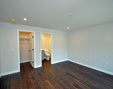40 Beech - Photo Thumbnail 22