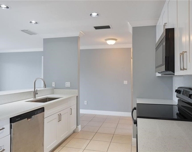 7012 Constitution Boulevard - Photo Thumbnail 7