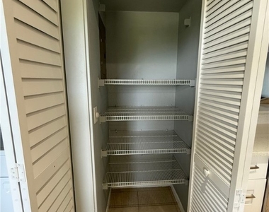 7012 Constitution Boulevard - Photo Thumbnail 36
