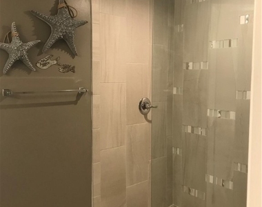 11021 Gulf Reflections Drive - Photo Thumbnail 32