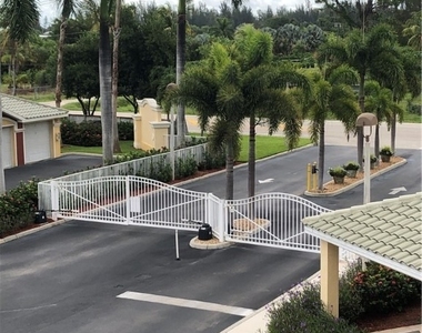11021 Gulf Reflections Drive - Photo Thumbnail 44