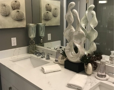 11021 Gulf Reflections Drive - Photo Thumbnail 34
