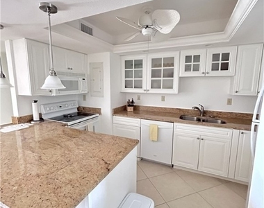 3443 Gulf Shore Boulevard N - Photo Thumbnail 9