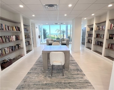 3443 Gulf Shore Boulevard N - Photo Thumbnail 14