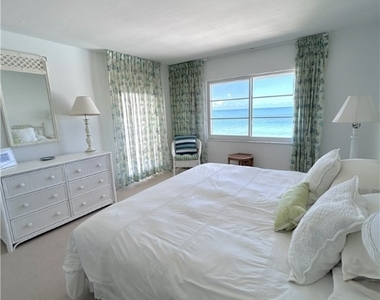 3443 Gulf Shore Boulevard N - Photo Thumbnail 3