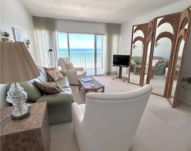 3443 Gulf Shore Boulevard N - Photo Thumbnail 7