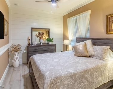 9596 Trevi Court - Photo Thumbnail 17