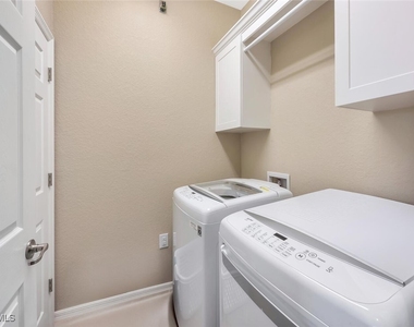 9485 Casoria Court - Photo Thumbnail 24