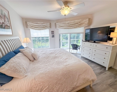 4240 Lake Forest Drive - Photo Thumbnail 14