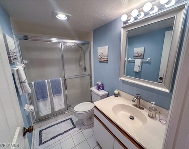 4240 Lake Forest Drive - Photo Thumbnail 30