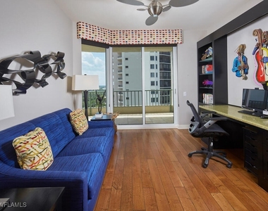23750 Via Trevi Way - Photo Thumbnail 15