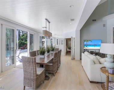 154 4th Avenue N - Photo Thumbnail 14