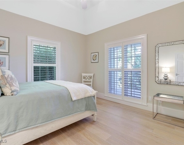 154 4th Avenue N - Photo Thumbnail 27