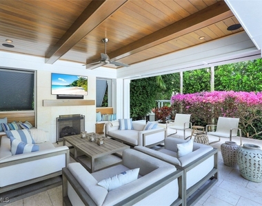 154 4th Avenue N - Photo Thumbnail 20