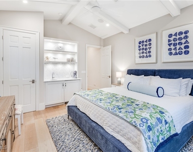 154 4th Avenue N - Photo Thumbnail 41