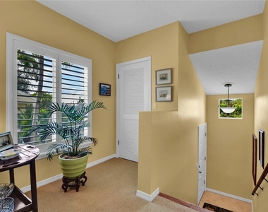 780 Willowbrook Drive - Photo Thumbnail 3