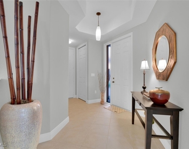 6413 Legacy Circle - Photo Thumbnail 4