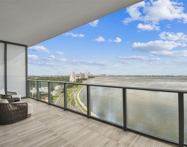 3101 Bayshore Boulevard - Photo Thumbnail 34