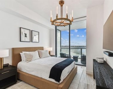3101 Bayshore Boulevard - Photo Thumbnail 17