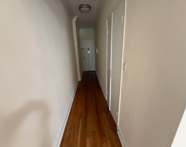West 79th Street - Photo Thumbnail 6