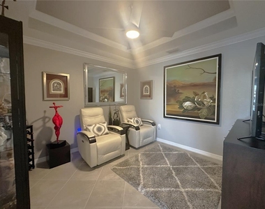 14261 Heritage Landing Boulevard - Photo Thumbnail 22