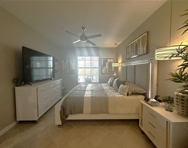 14261 Heritage Landing Boulevard - Photo Thumbnail 15