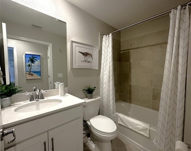 14261 Heritage Landing Boulevard - Photo Thumbnail 21