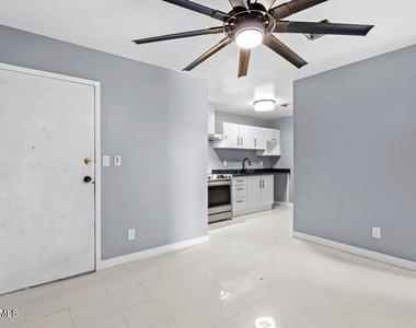 301 S El Paso Street - Photo Thumbnail 24