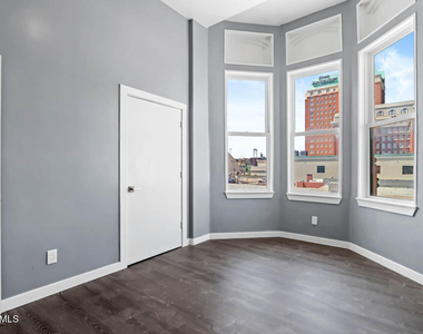 301 S El Paso Street - Photo Thumbnail 41